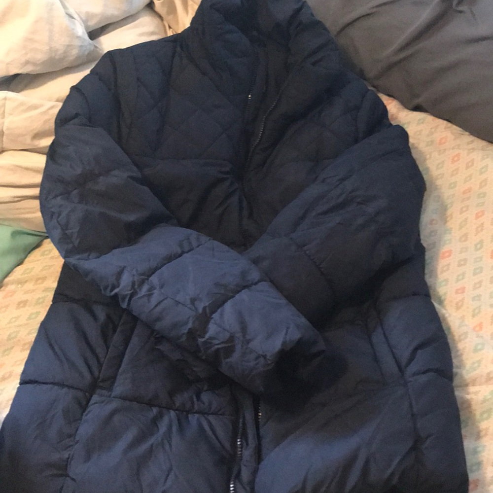Old navy puffer coat